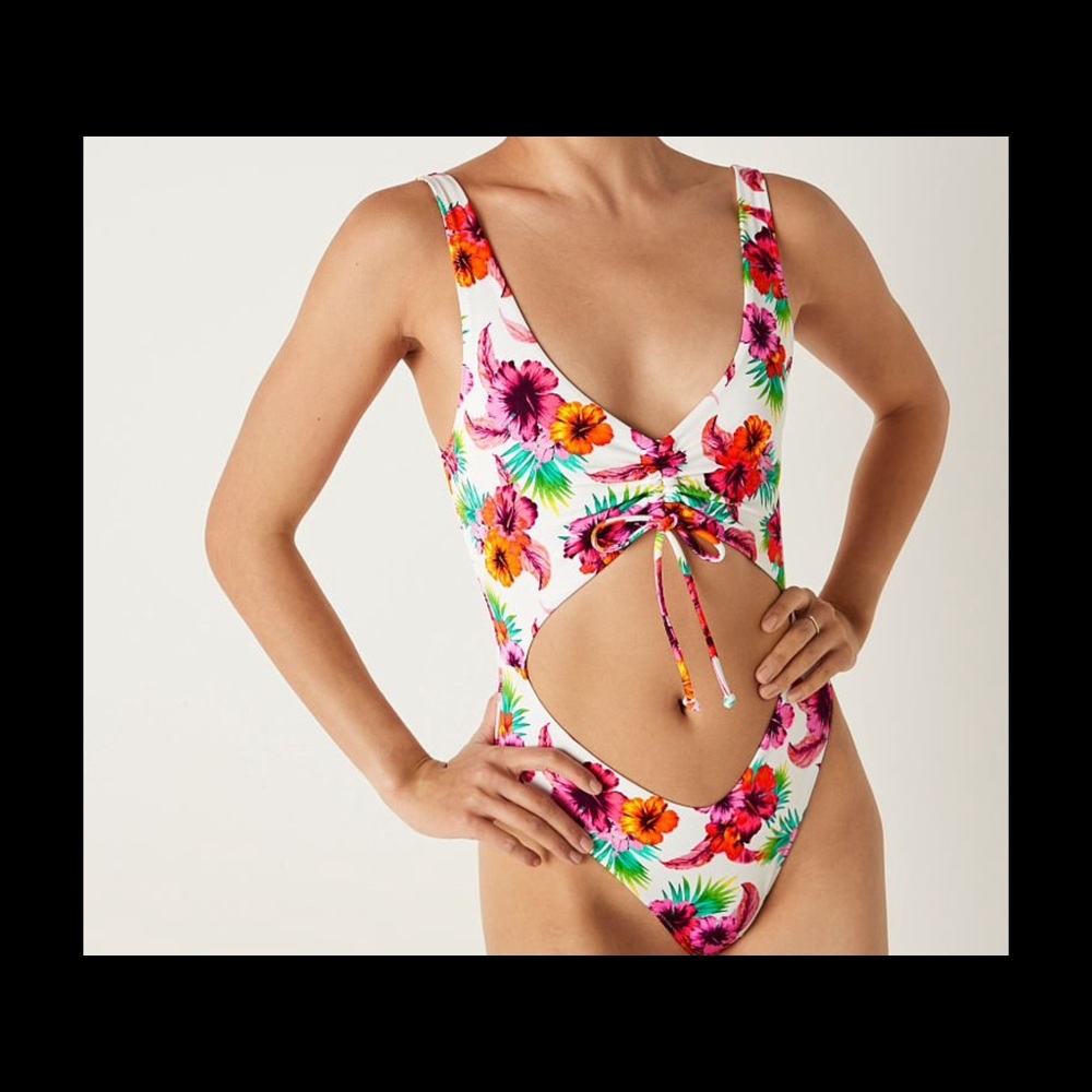 Pink VS swimwear NWT